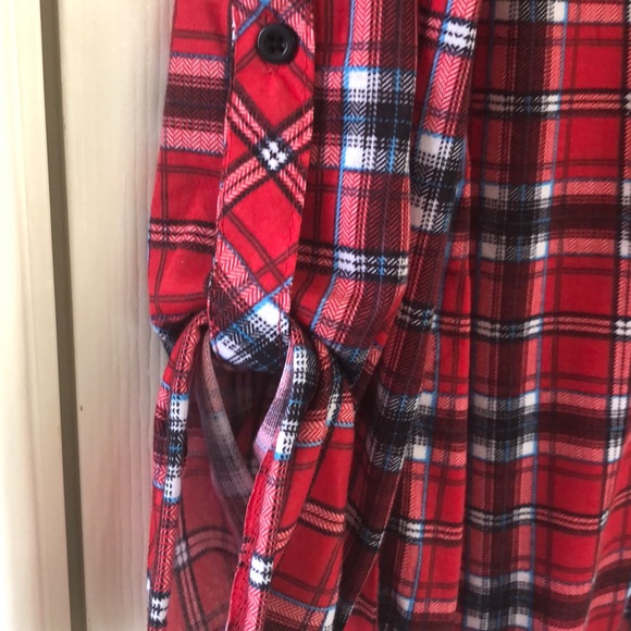 Beautiful flannel look shirt - never worn - Picture 2 of 3